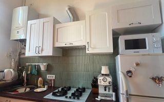 Apartament 2 camere, ultracentral, str.Traian Mosoiu - Oradea - Poză 7