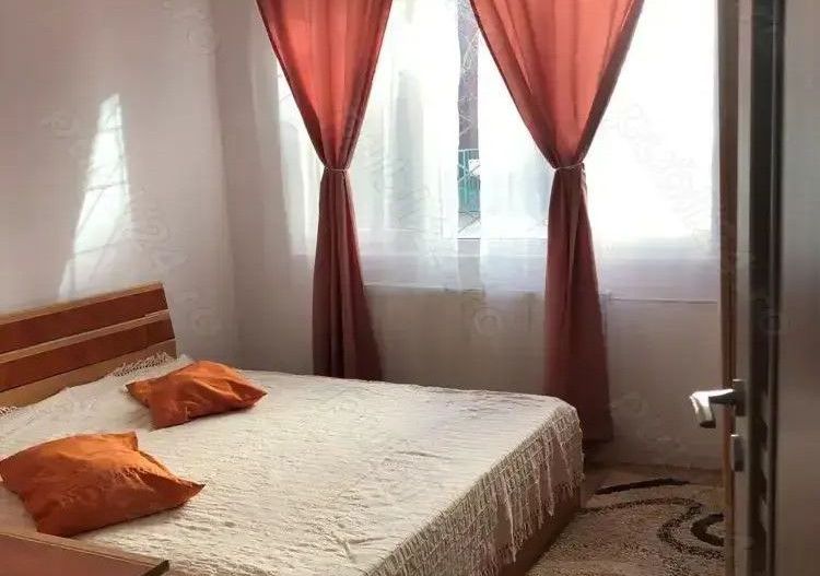 De Vanzare Apartament 2 camere Domenii sect 1 - Poză 1