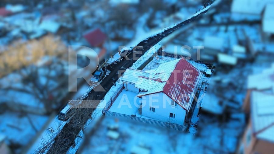 Vilă spațioasă, 6 camere, Copou -Sărărie - Poză 3