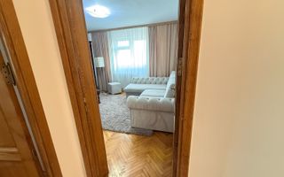 Apartament 2 camere, Hala Centrala, etaj 8, vedere panoramica, renovat - Poză 2