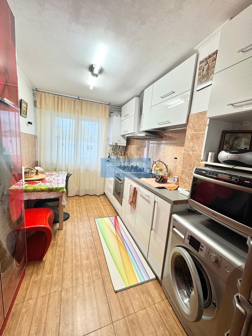 Apartament 3 camere, 64 mp, Nicolae Titulescu, etaj 4 - Poză 7
