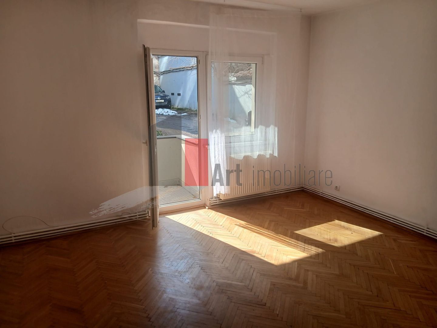 3 Camere Universitate - Parcul Cismigiu - Poză 3