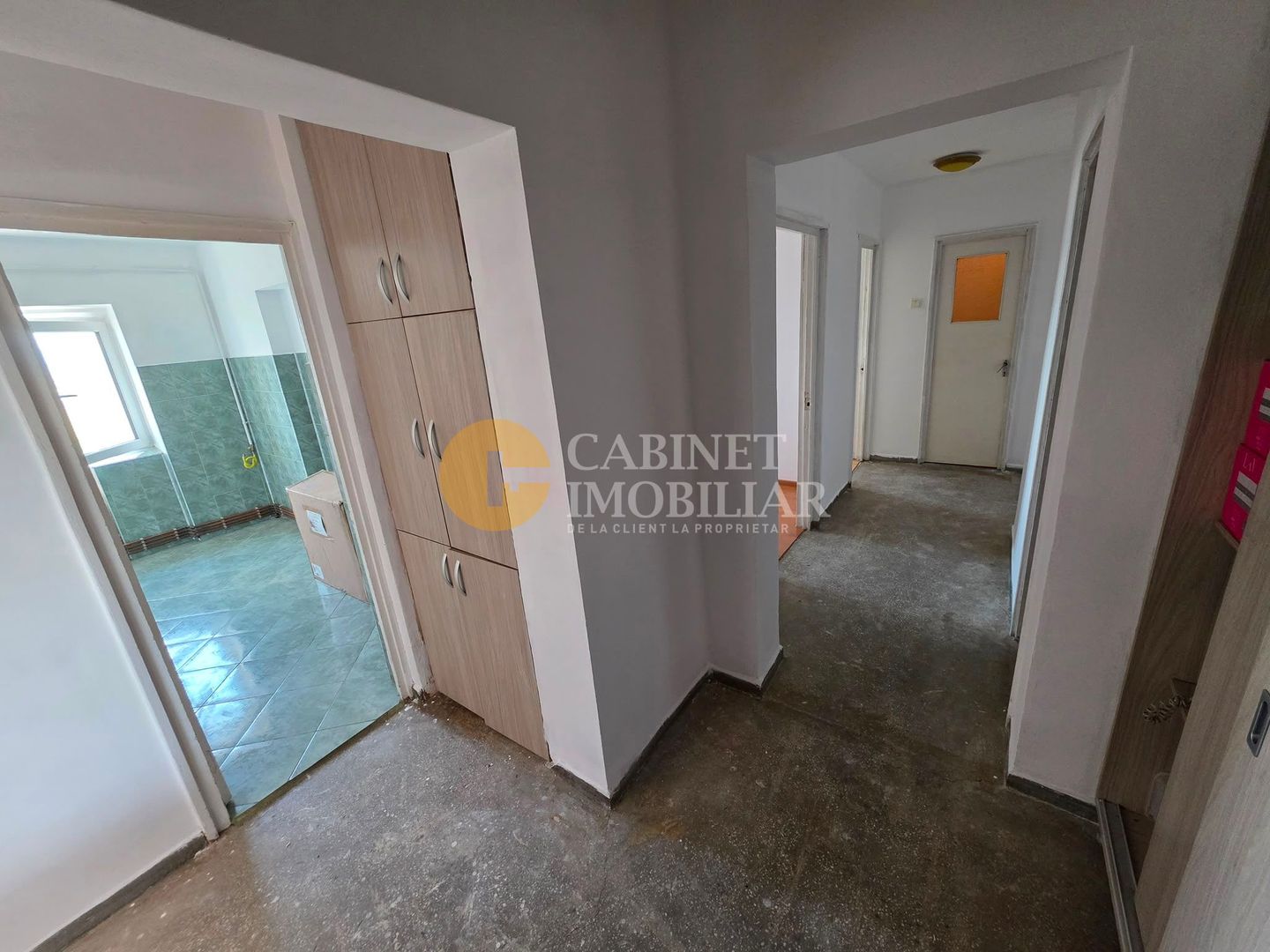 3 camere decomandat + 2 Bai - 70mp-  zona Dacia - Poză 7