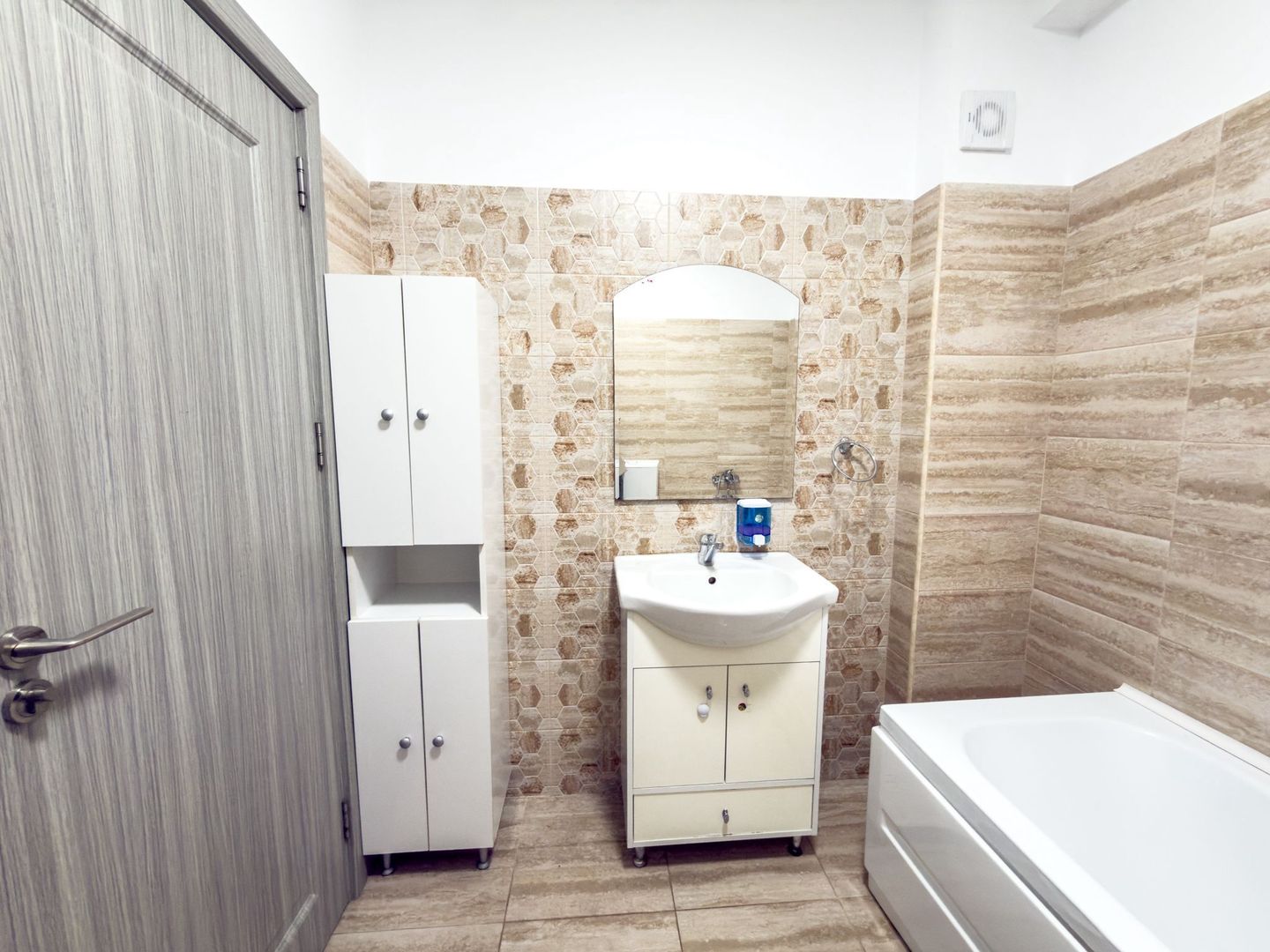 Apartament 2 camere si terasă generoasă in Eforie Nord | Comision 0% - Poză 16