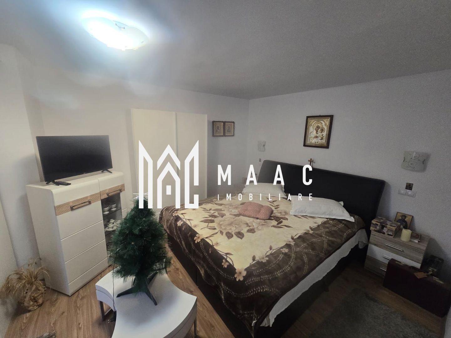 Casa de vanzare 2 apartamente separate garaj si curte zona piata Cluj - Poză 22