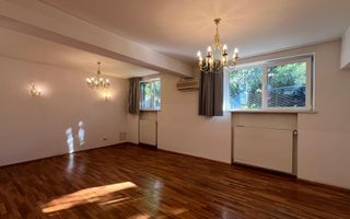 5 camere in vila | Aviatorilor - Poză 1