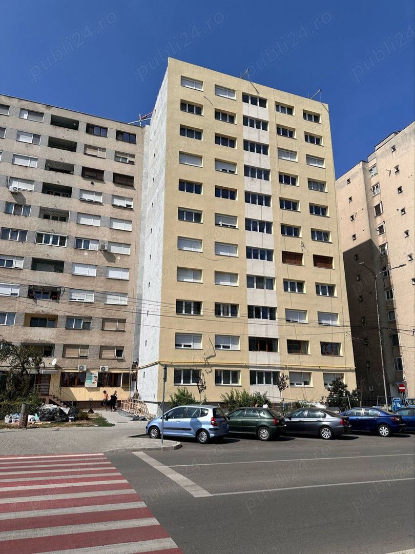 Ag BRASADAS vinde apartament 3 camere etaj 6/10 decomandat. - Poză 1