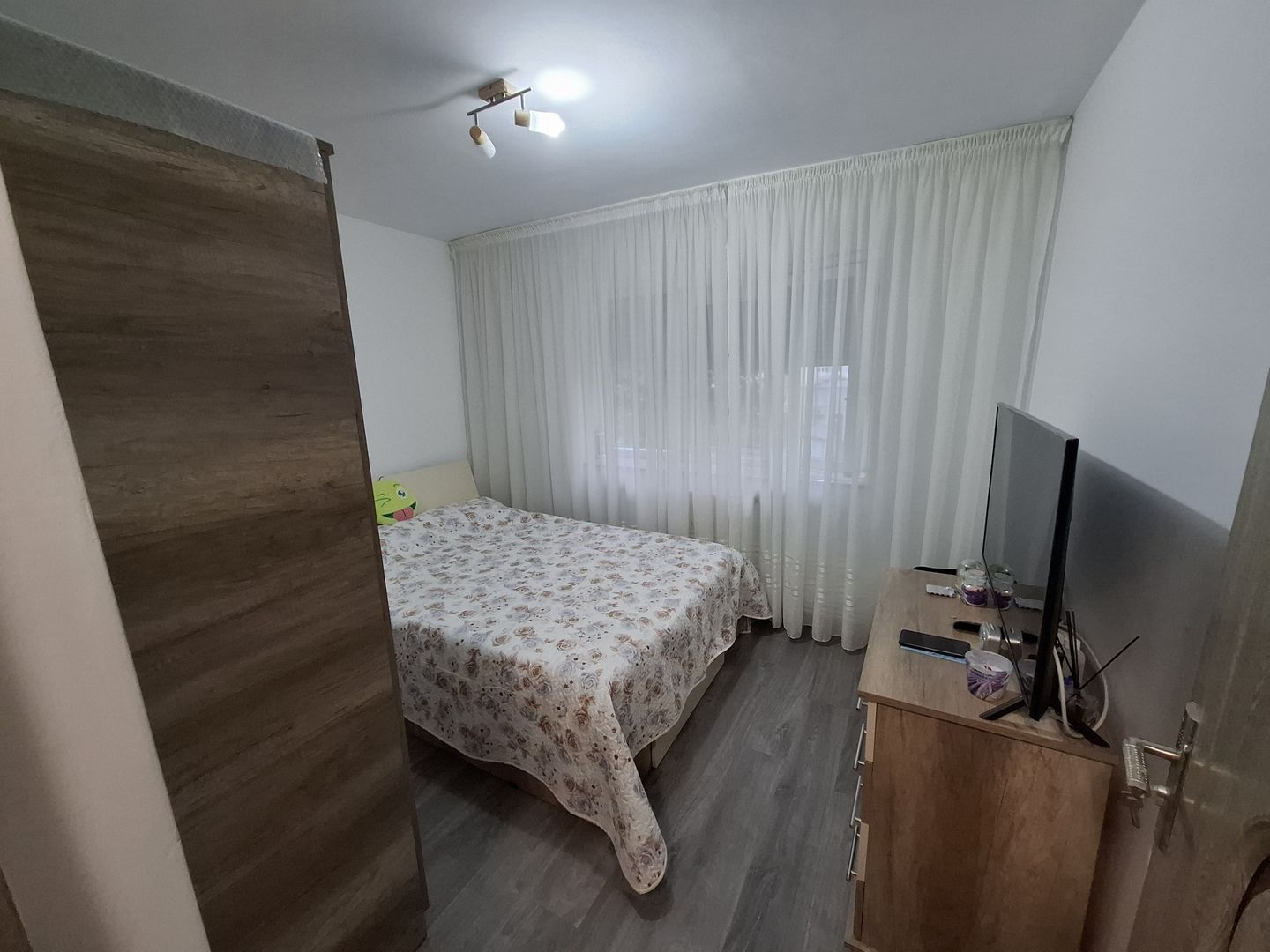 🏠 Apartament 2 camere, complet renovat – Zona Narcisa (Edeea) - Poză 5