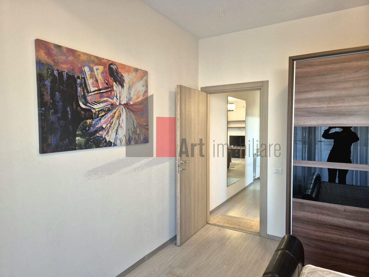 Apartament cu 2 camere de inchiriat-Unirii-Alba Iulia-cu centrala - Poză 5