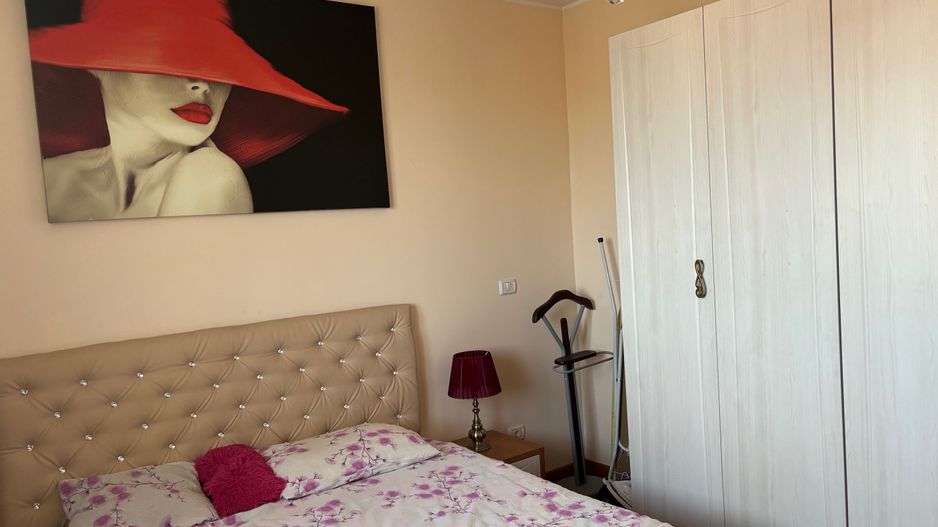 Apartament mobilat cu parcare subterana si lift - Poză 12