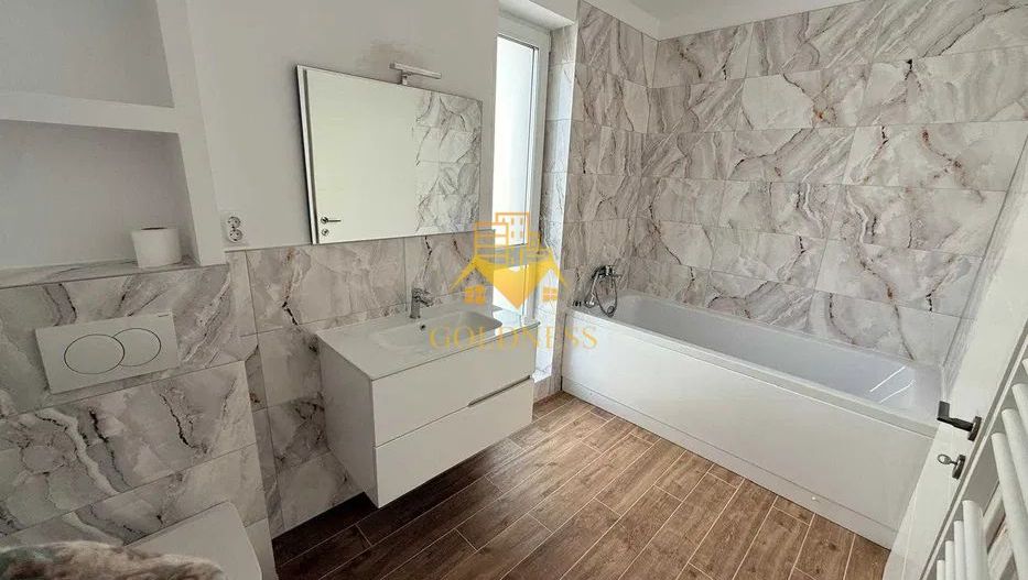 Duplex lux, de închiriat, 5 camere, parcare, curte, terasă,220mp teren - Poză 4