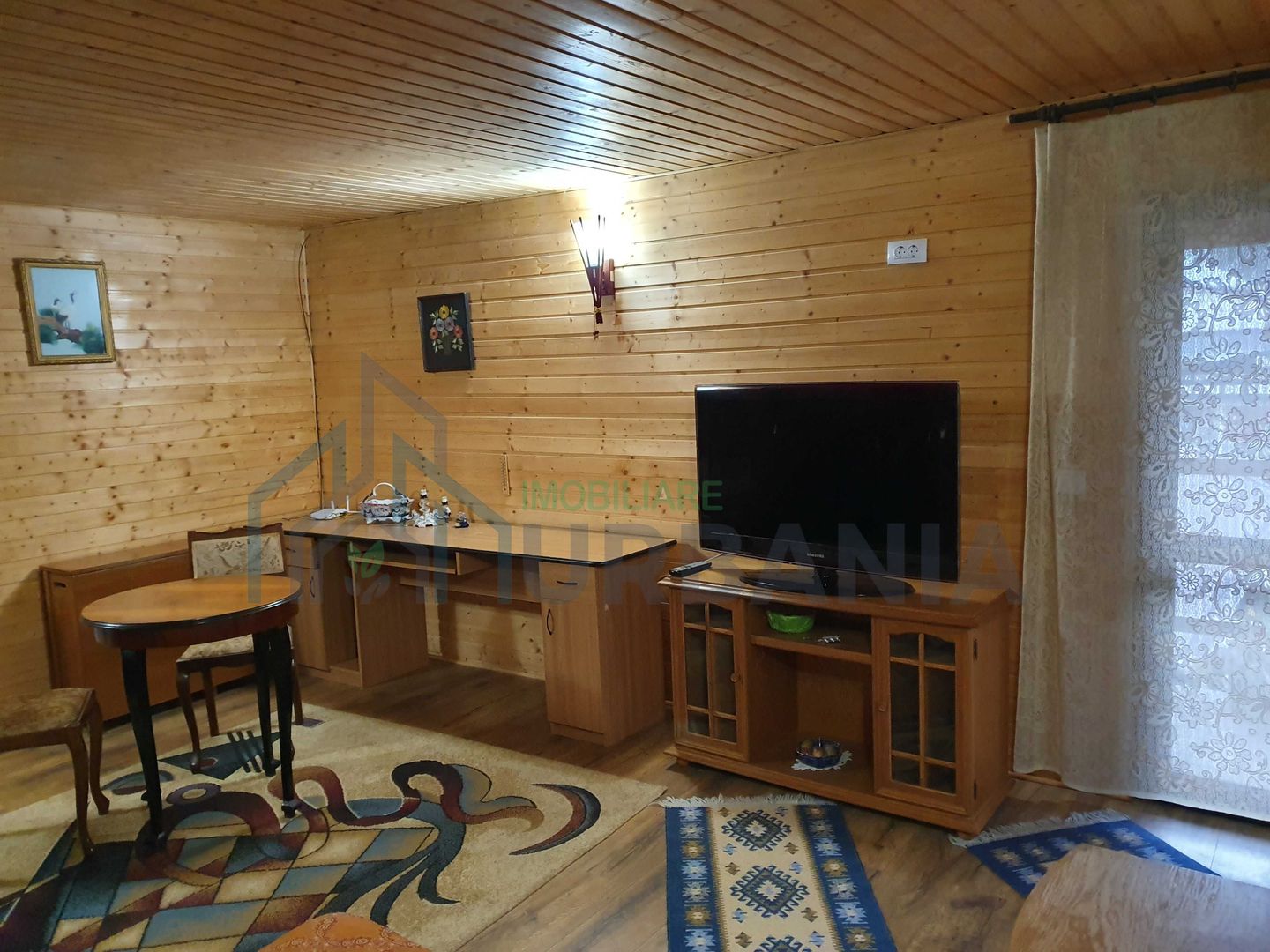 Inchiriez apartament cu 1 camera 50 mp Tatarasi - Poză 2
