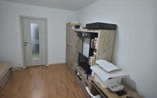 Metrou 1 Decembrie - Garsonieră Bloc Mixt Complet renovată - Titan - Poză 3