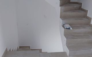 Casa..Vila cu 5 camere de vanzare.......Nord Bragadiru..... - Poză 15