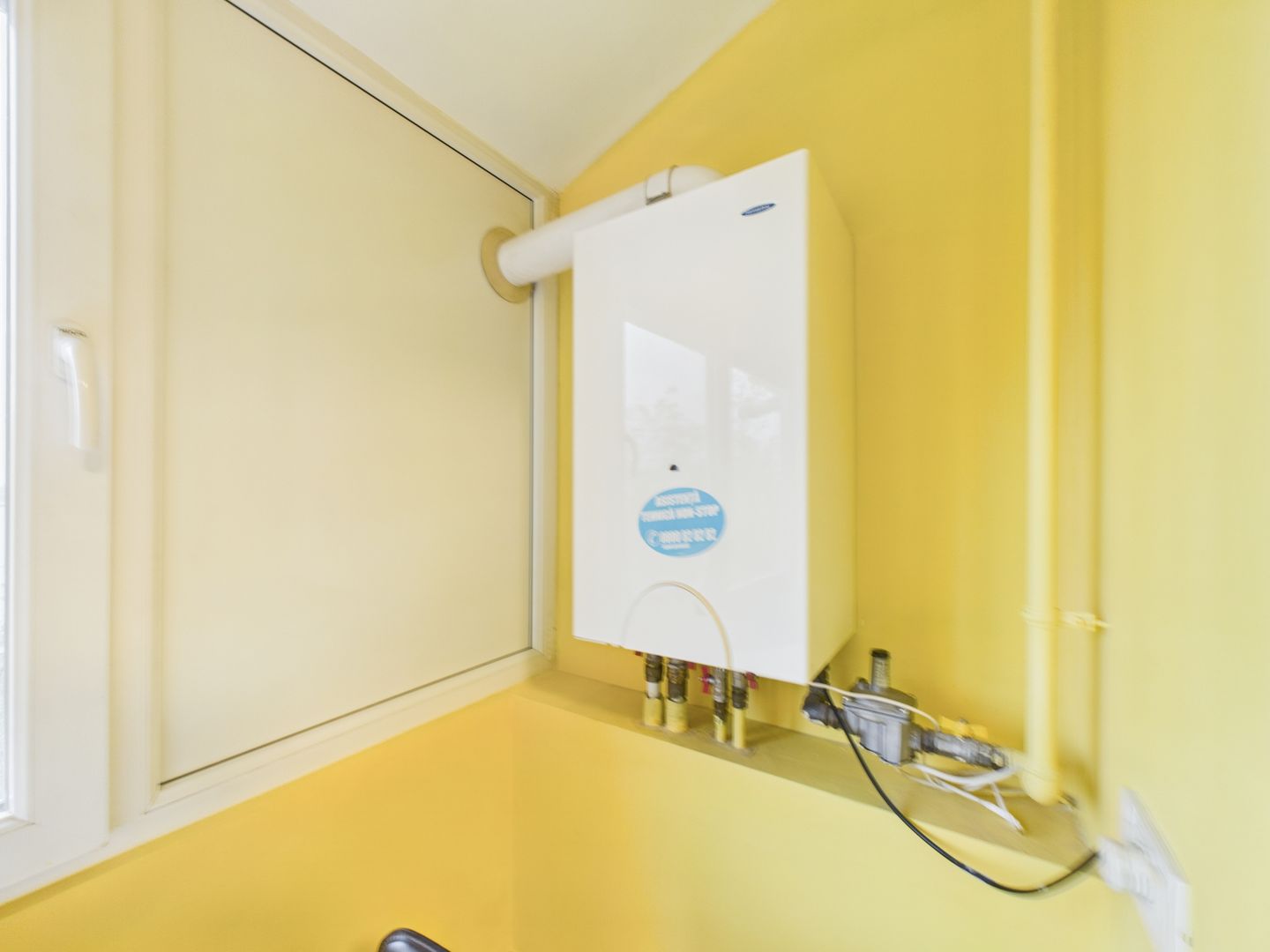 Apartament cu 2 camere de vânzare în zona Capitale - Poză 28