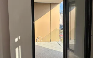 Apartament  de vanzare/ Zona BMW :Floresti - Poză 20
