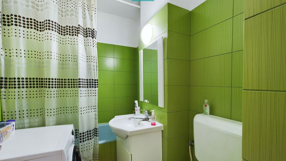 Apartament decomandat cu 2 camere în Aradul Nou - Poză 3