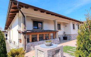 Casa 4 camere finisaje de lux 950 mp teren Com. Ciugud - Poză 24