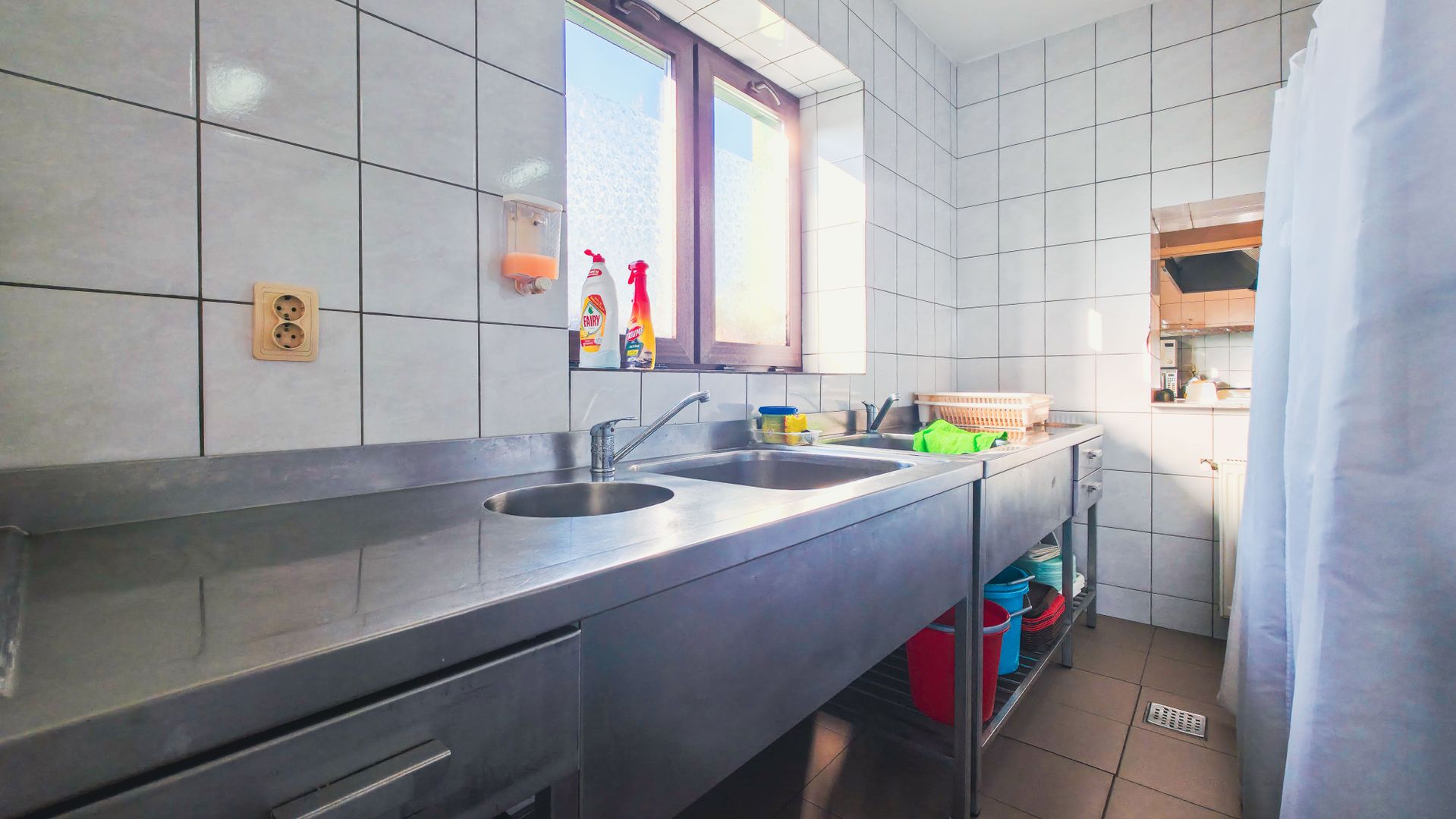 De vânzare – Proprietate comercială tip Restaurant & Salon Evenimente - Poză 20