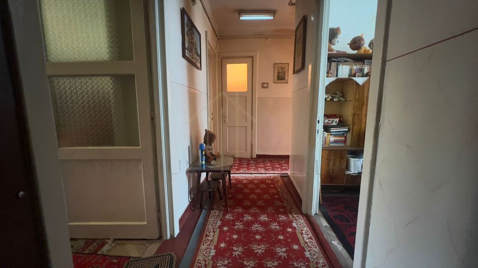 Apartament 3Camere de Vânzare – Zona Qvartal, Onești - Poză 9