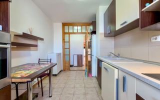 Apartament 4 camere decomandat zona buna Manastur - Poză 2