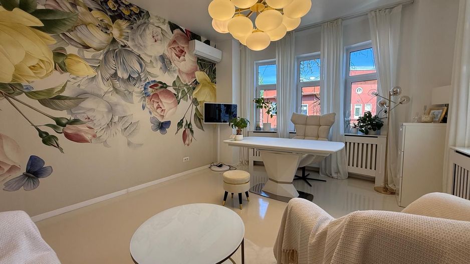 Apartament 4 camere în vilă I Cotroceni I Renovat complet I - Poză 2