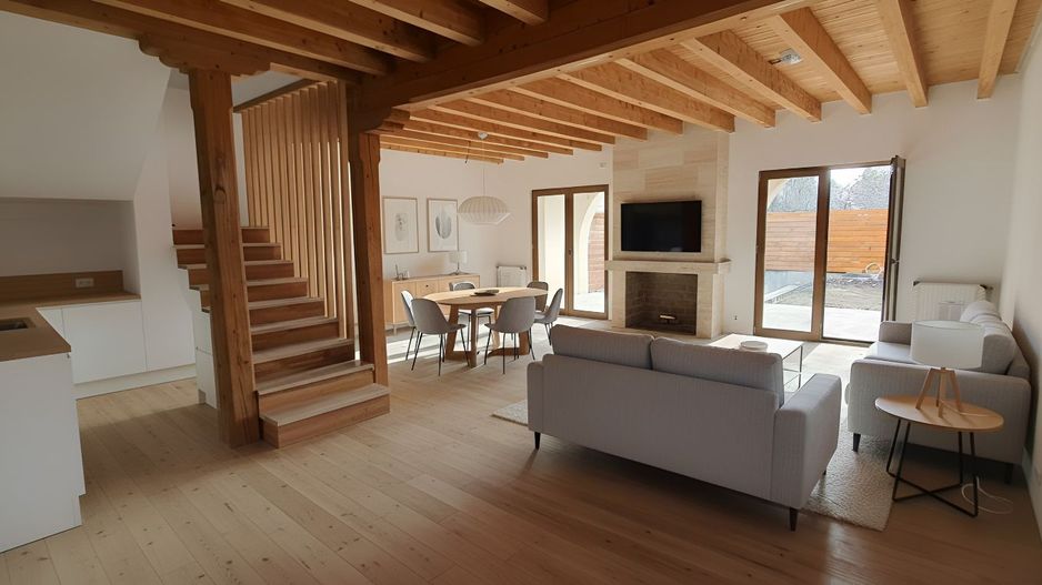 Vila 6 camere cu piscina - Mogosoaia - Poză 1