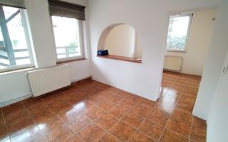 Apartament 4 camere în casă, zona 22 Decembrie! - Poză 3