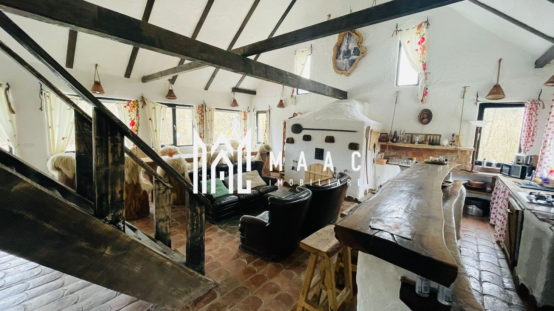 Casa de Vacanta | Porumbacu de Sus | 14200 MP teren - Poză 1