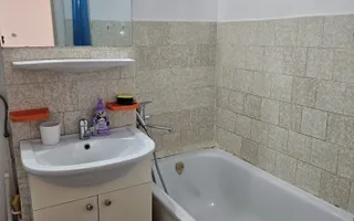 Parcul Trandafirilor, garsoniera in bloc de apartamente, loc parcare - Poză 13
