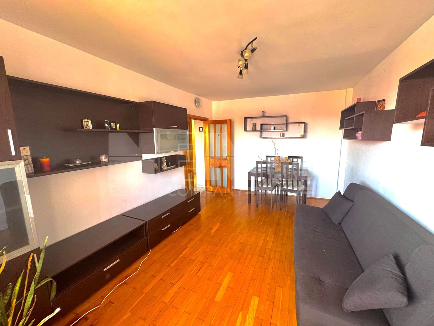 Apartament 3 camere | George Enescu, Suceava|  | 103.000 Euro - Poză 1