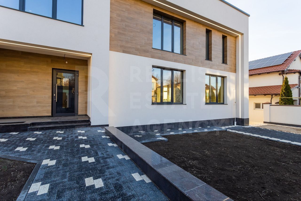 Vânzare, casă, 2 nivele, 206 mp, str. Mihail Juraveli, Codru. - Poză 3