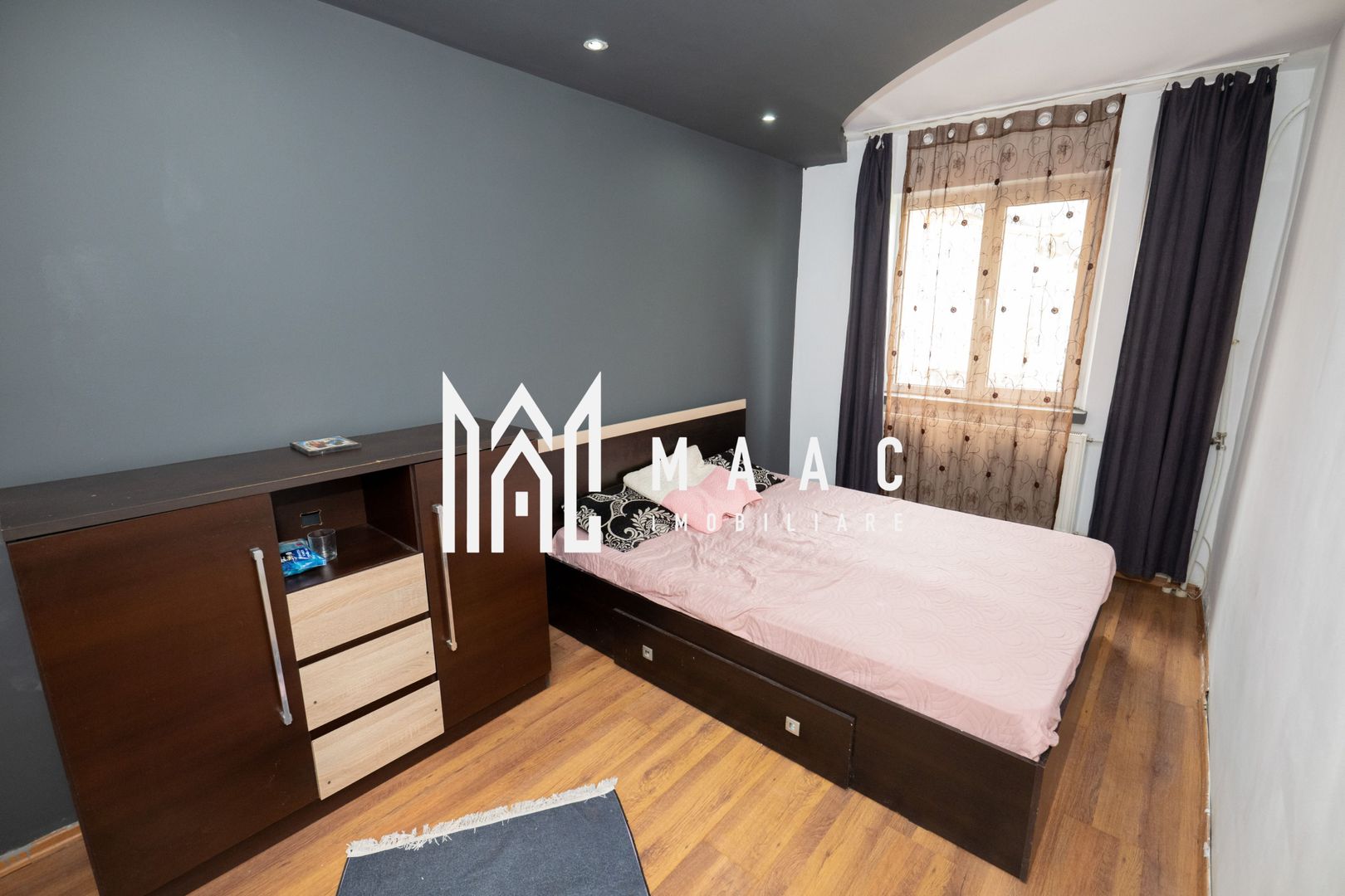 APARTAMENT 3 CAMERE| MOBILAT SI UTILAT| OSTROVENI - Poză 3