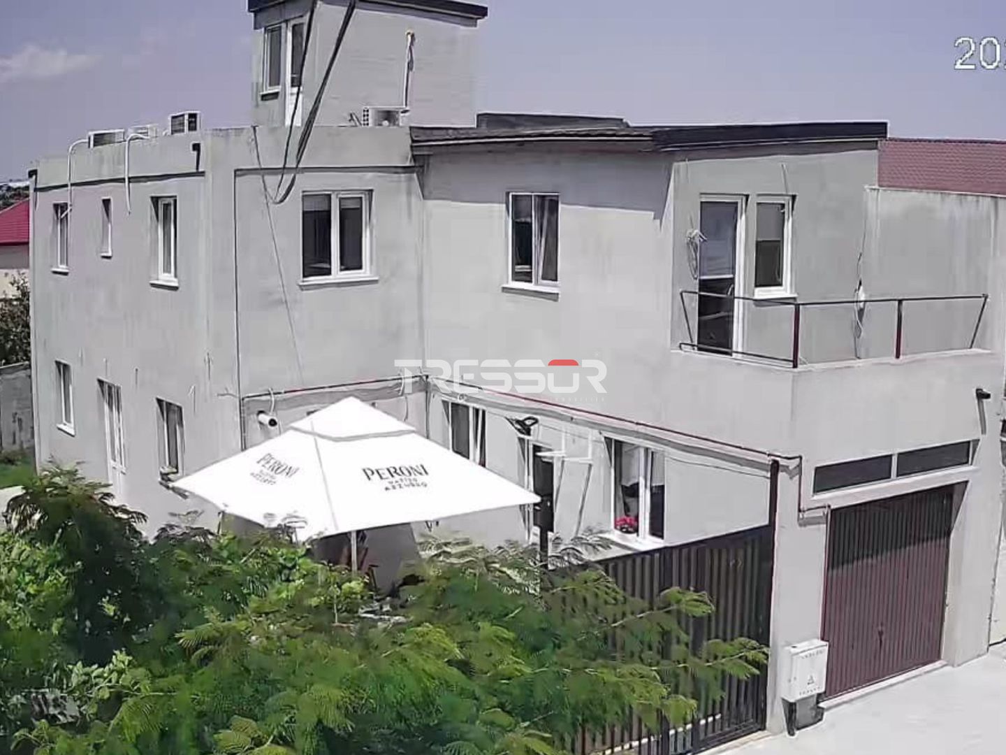 Casă P+1E cu terasă circulabilă, garaj amenajat și finisaje moderne - Poză 28