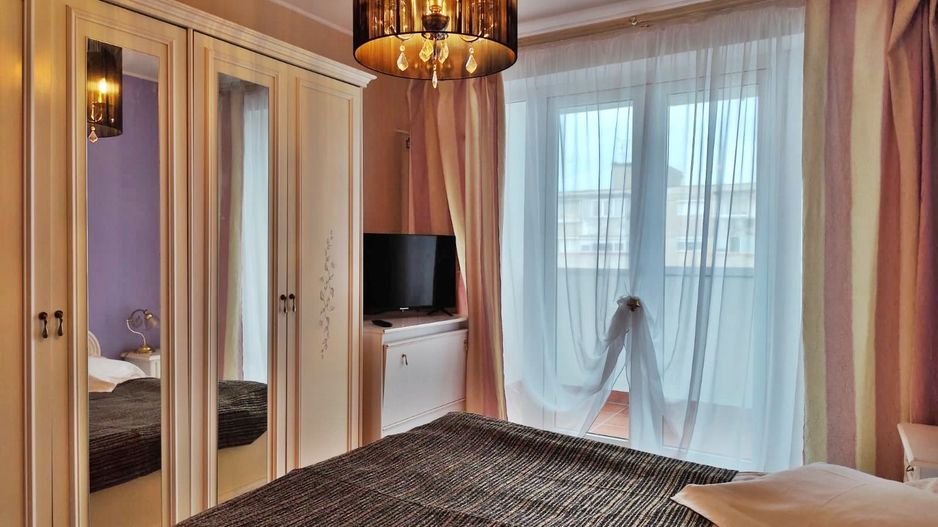 Apartament 3 camere de inchiriat, B-dul Dacia - Rogerius, Oradea - Poză 8