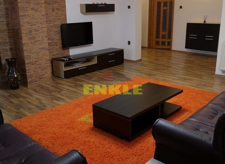 Apartament 3 cam. la vila,mobilat/utilat,600 euro cu utilitati incluse - Poză 1