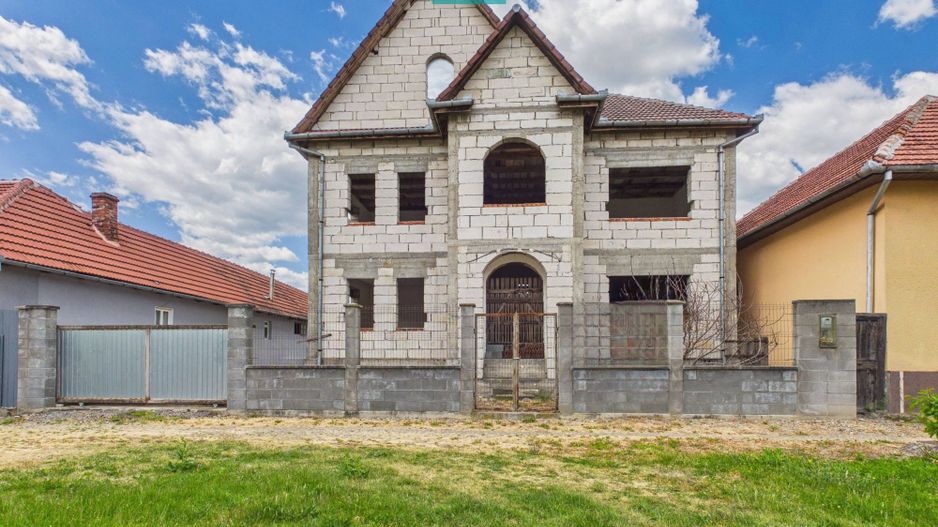 Casă cu etaj construcție nouă, în Sebiș Arad - Poză 24