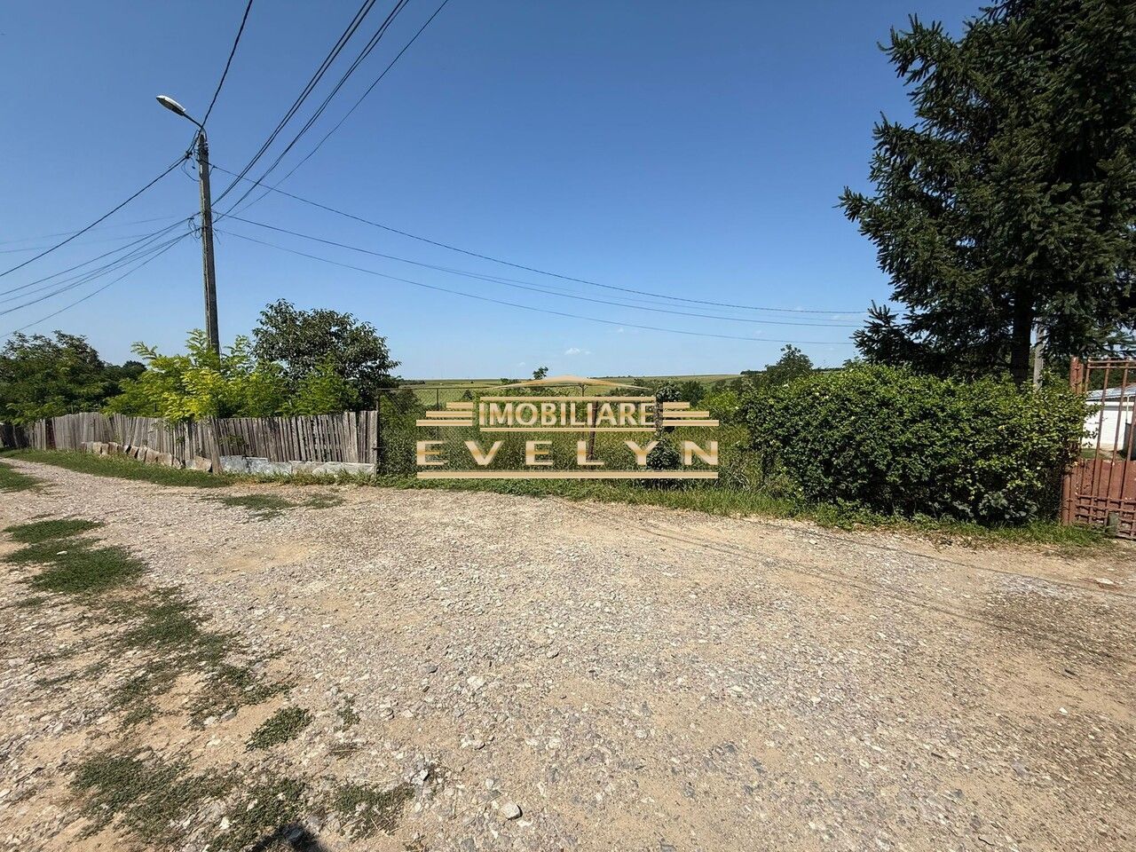 De vanzare teren intravilan – 2.232 mp – Str. Popăuți - Poză 1
