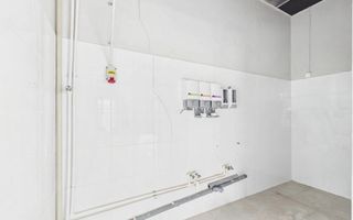 Spațiu comercial 220 mp, 9 parcări, Oradea - Poză 7