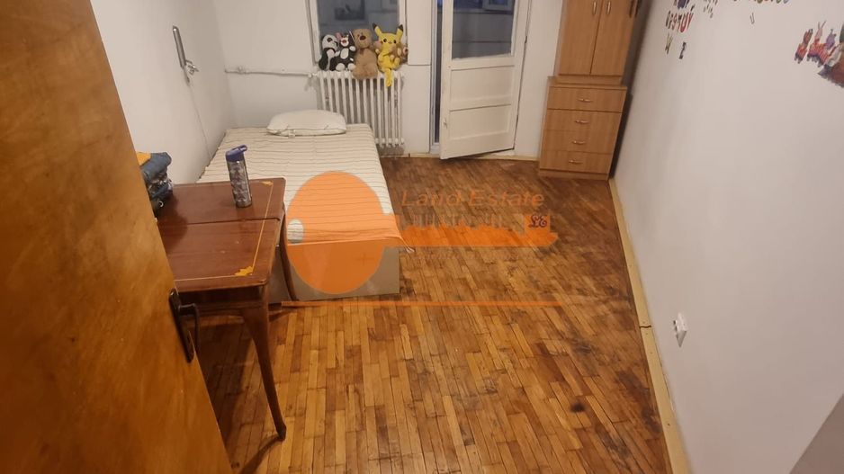 Apartament cu 3 camere in zona Crangasi - Poză 3