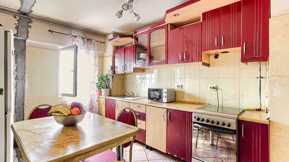 Apartament cu 2 camere decomandat zona Aurel Vlaicu - Poză 3