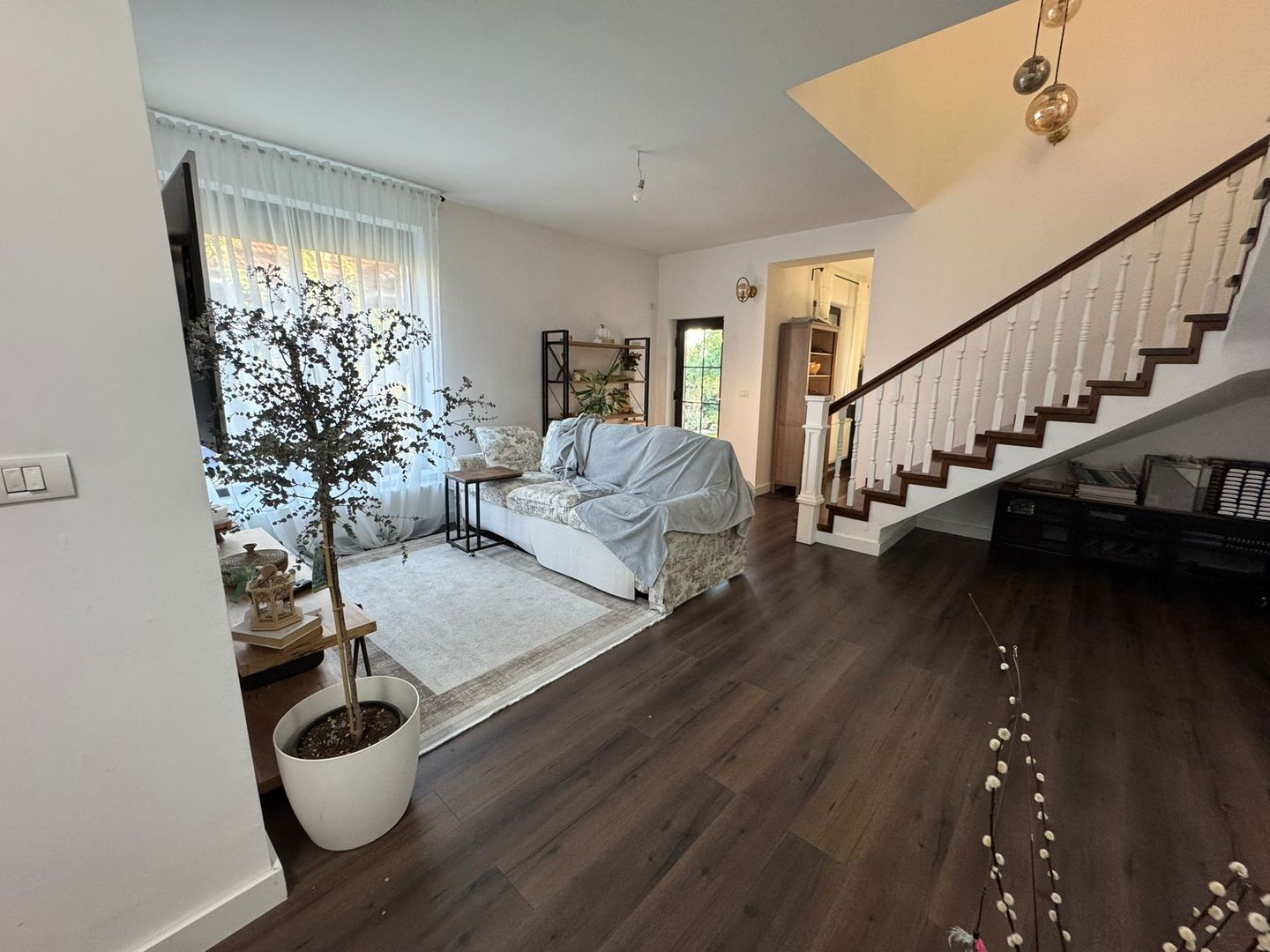 CASA INDIVIDUALA LANGA PADURE | MOBILATA SI UTILATA - Poză 20