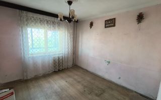 Apartament 3 camere semidecomandat Berceni - Poză 2