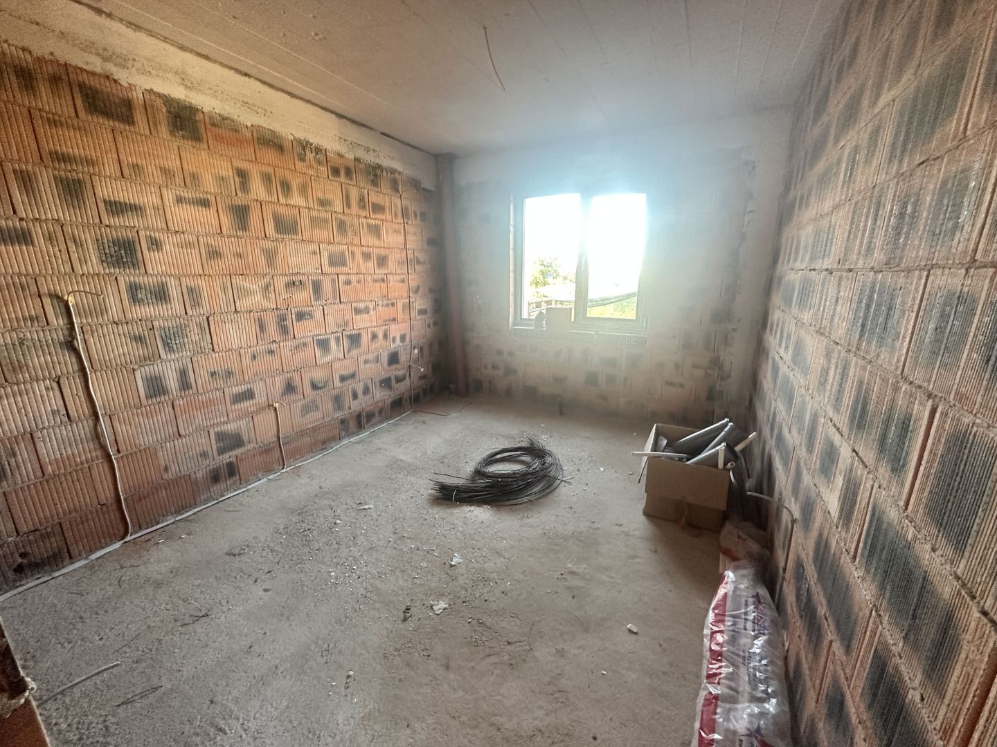 CASA INDIVIDUALA, TOATE UTILITATIE, INCALZIRE PARDOSEALA, COMISION 0% - Poză 9