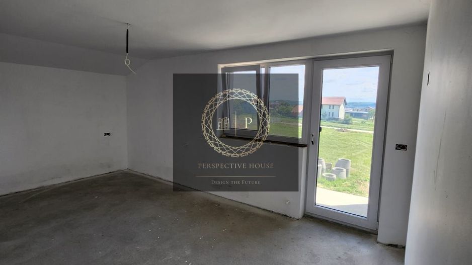 Casa Individuala-spatioasa in Orizont - Poză 4