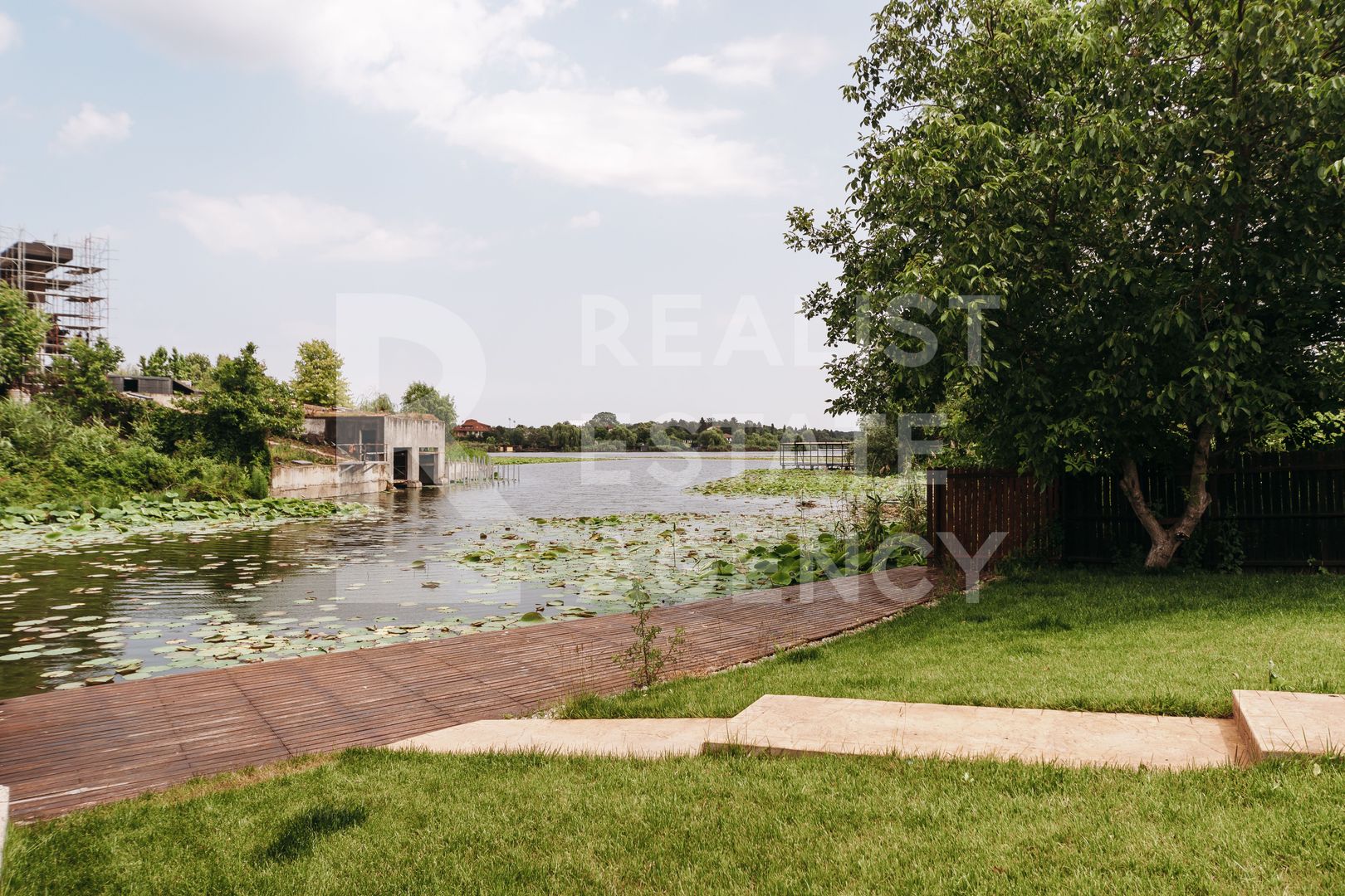 Casă cu piscină și ieșire la lacul Snagov - Poză 15