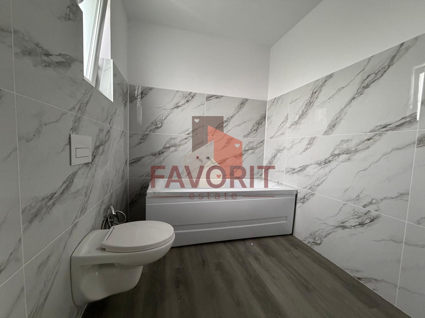 Duplex | 4 camere | Asfalt | Finisaje premium | Curte generoasa | - Poză 13