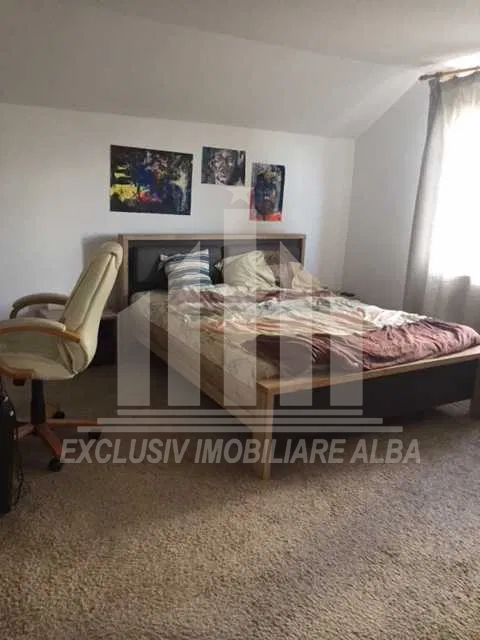 Casa tip duplex de vanzare, Cetate - Poză 4