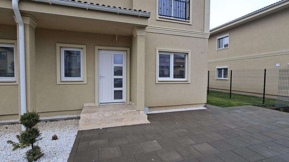 Duplex cu 4 camere - Parcul central Dumbravita - Poză 27