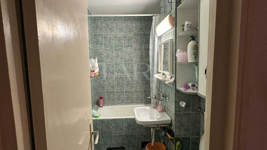 Apartament 3 camere decomandat, zona Minerva - investitie ideala! - Poză 4